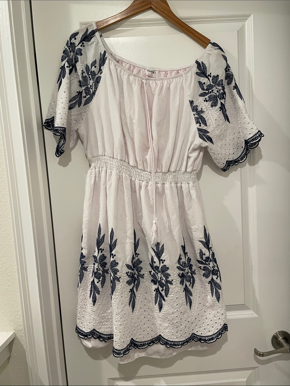 Kindred Embroidered Floral Dress with Navy Accents size 2x